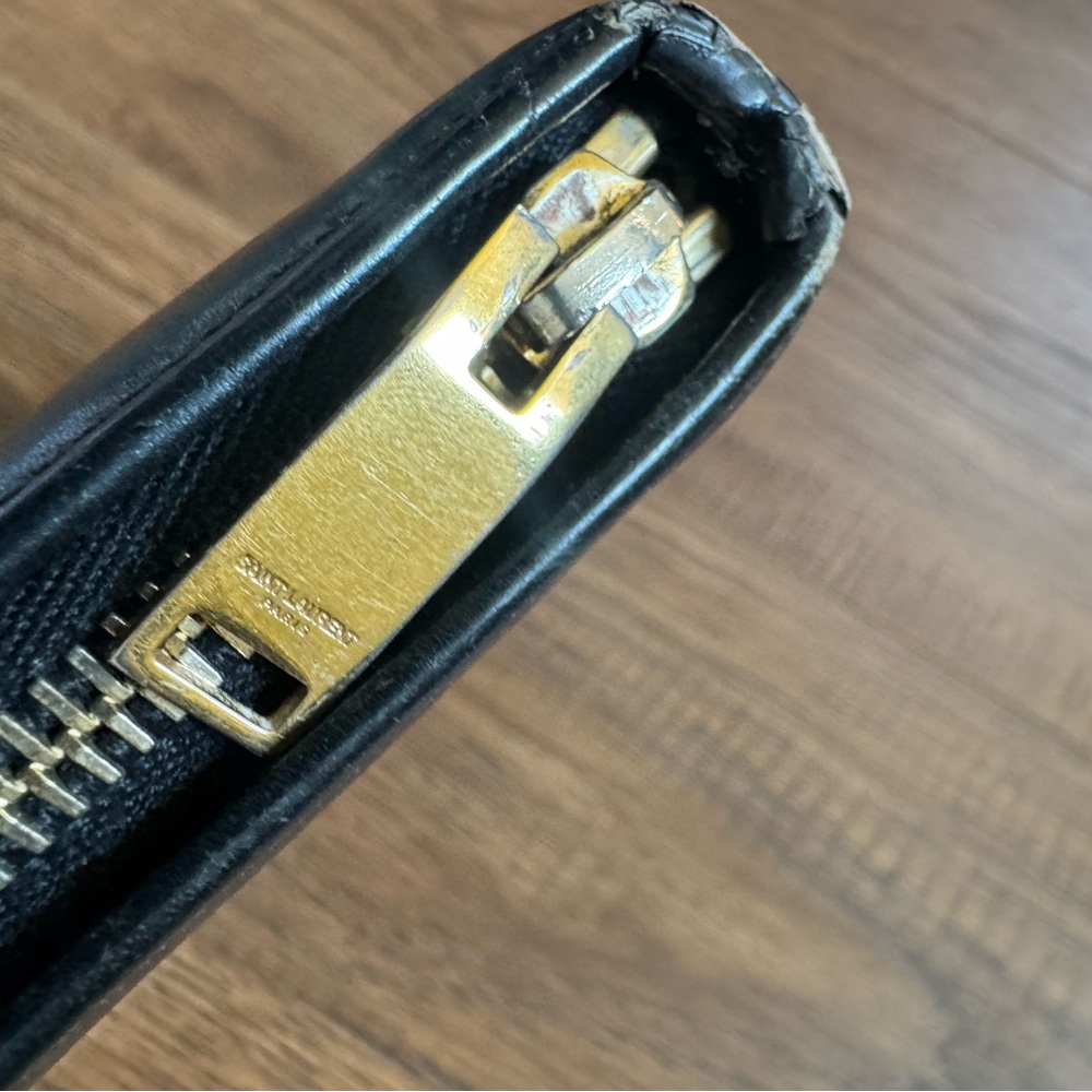 Saint Laurent Zip Around Black Leather Wallet - Picture 11 of 11